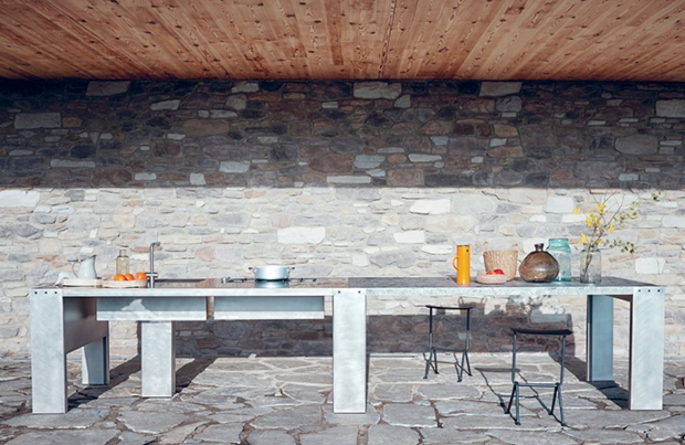 outdoor kitchen 